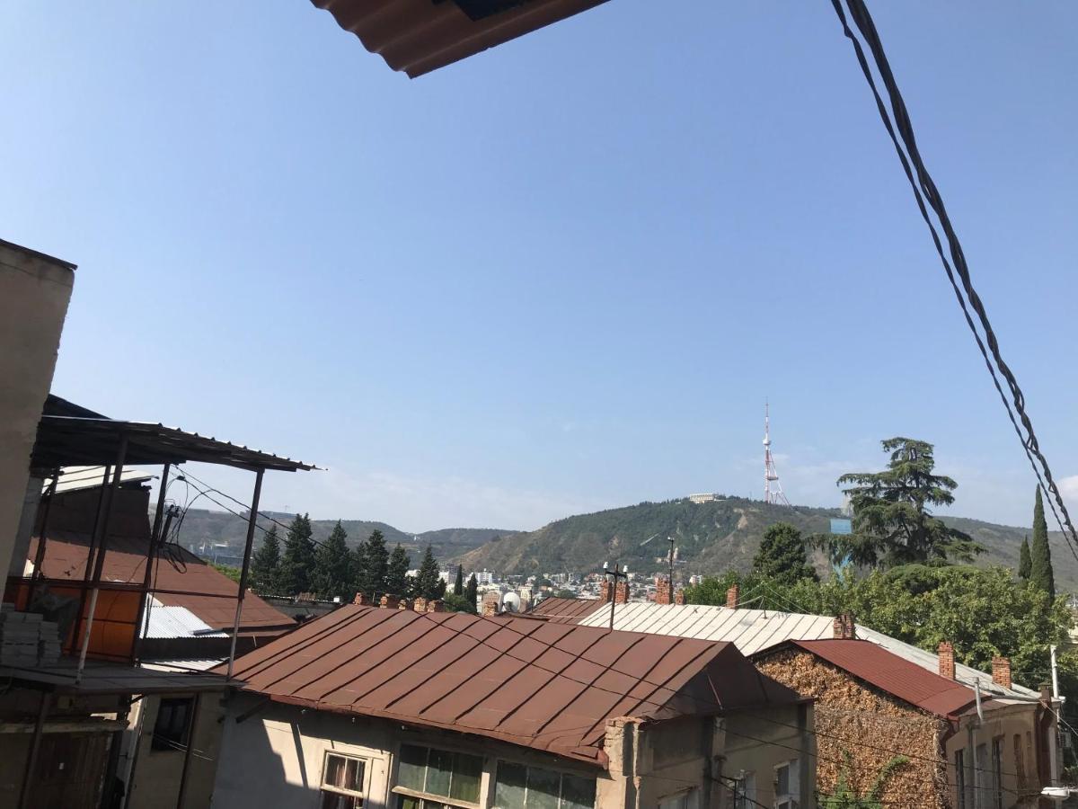Family Guest House 第比利斯 外观 照片