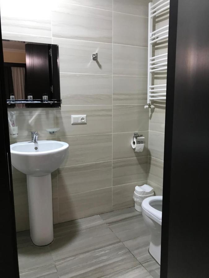 Family Guest House 第比利斯 外观 照片