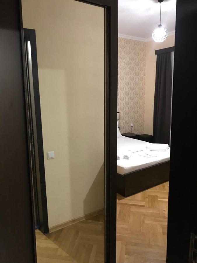 Family Guest House 第比利斯 外观 照片